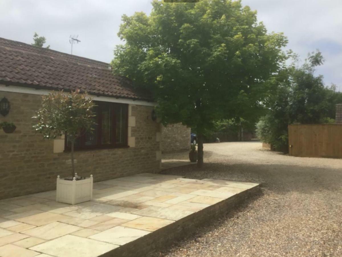 Self Contained Holiday Home Caravan Corsham Eksteriør billede